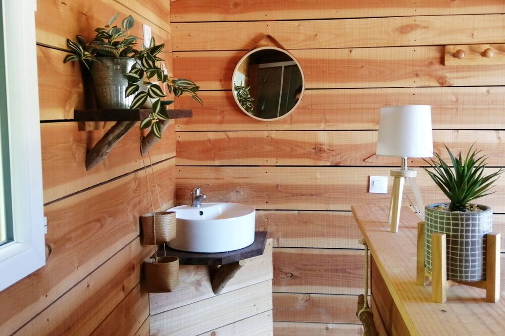 Photo of Bathroom in Saint-Andre-Capceze