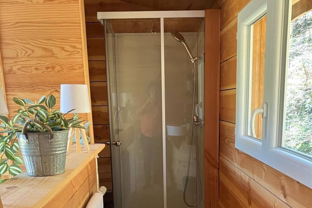 Photo of Bathroom in Saint-Andre-Capceze