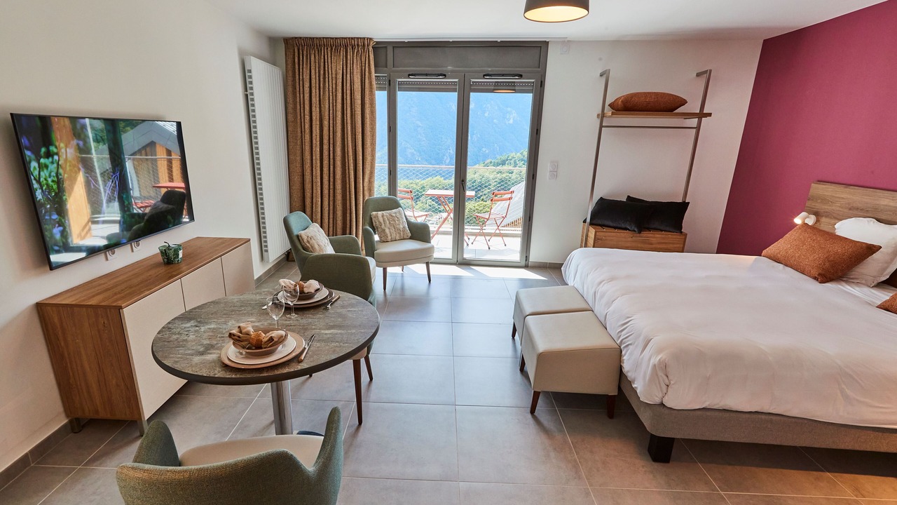 Photo of Bedroom in Roquebilliere