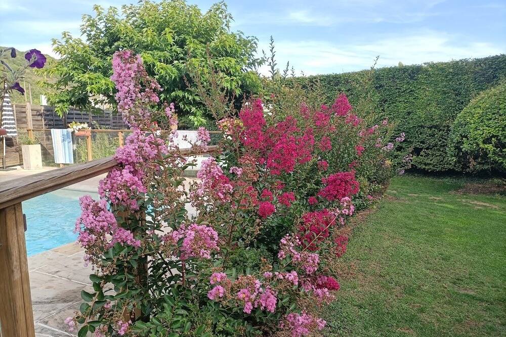 Photo of Outdoor in Salignac-Eyvignes