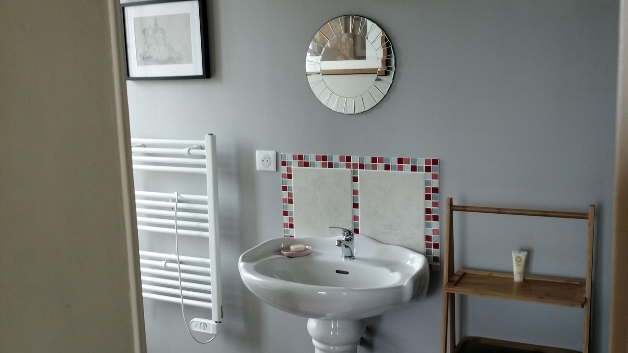 Photo of Bathroom in Chabanais