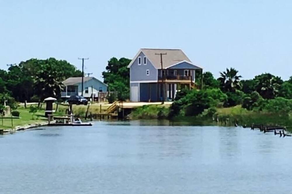 Photo of Outdoor in Long Mott
