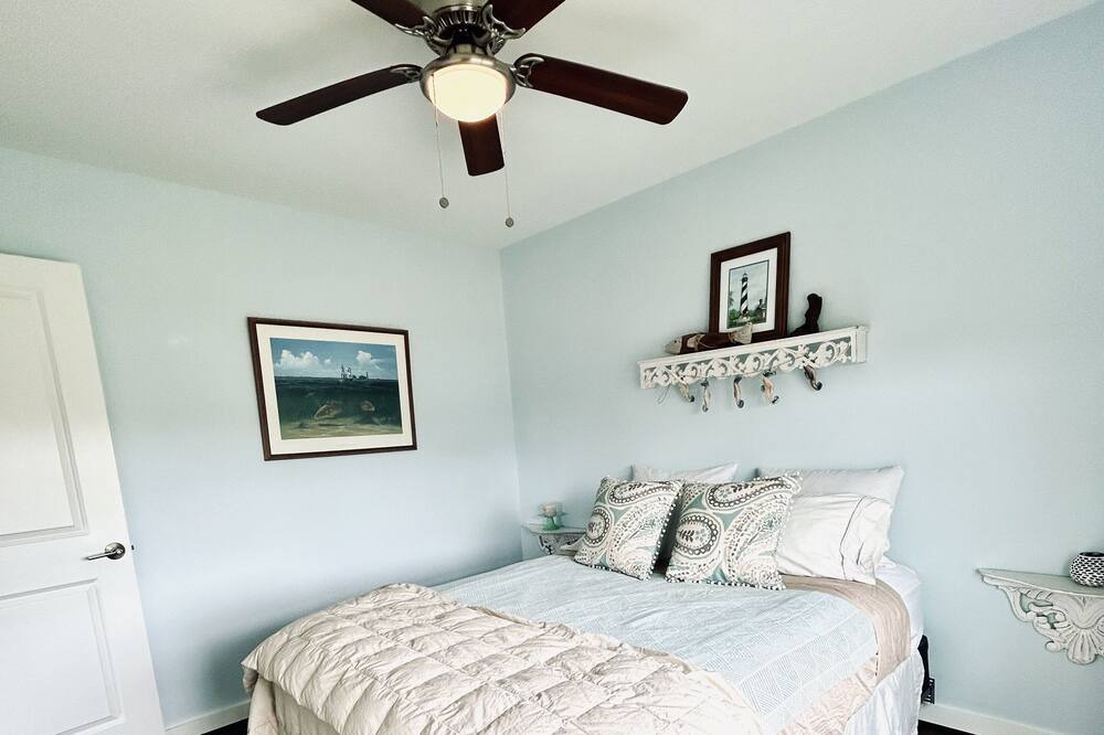 Photo of Bedroom in Long Mott