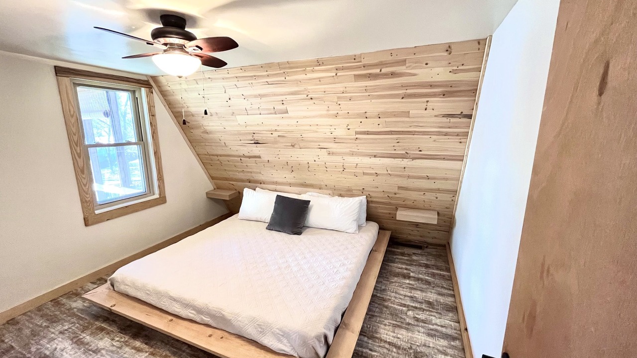 Photo of Bedroom in Hoyt