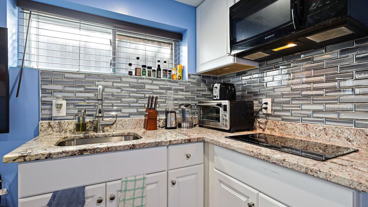 Photo of Kitchen in Alexandria West