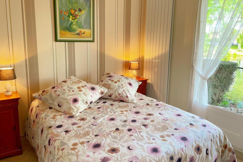 Photo of Bedroom in Vendome