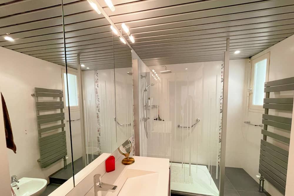 Photo of Bathroom in Vendome