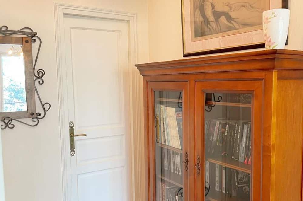 Photo of Others in Vendome