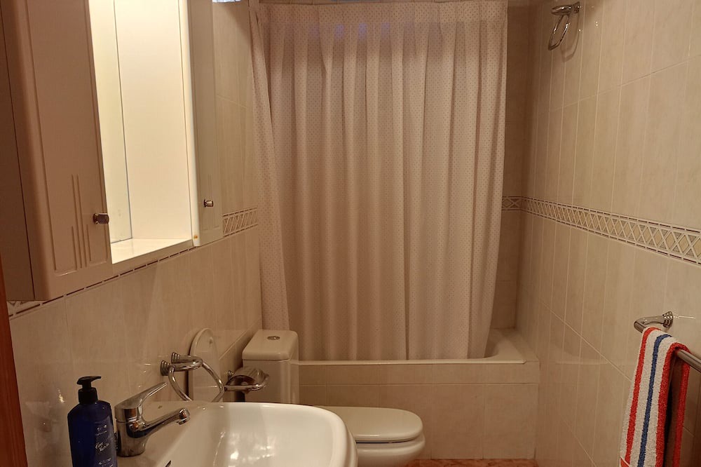 Photo of Bathroom in Mirambel