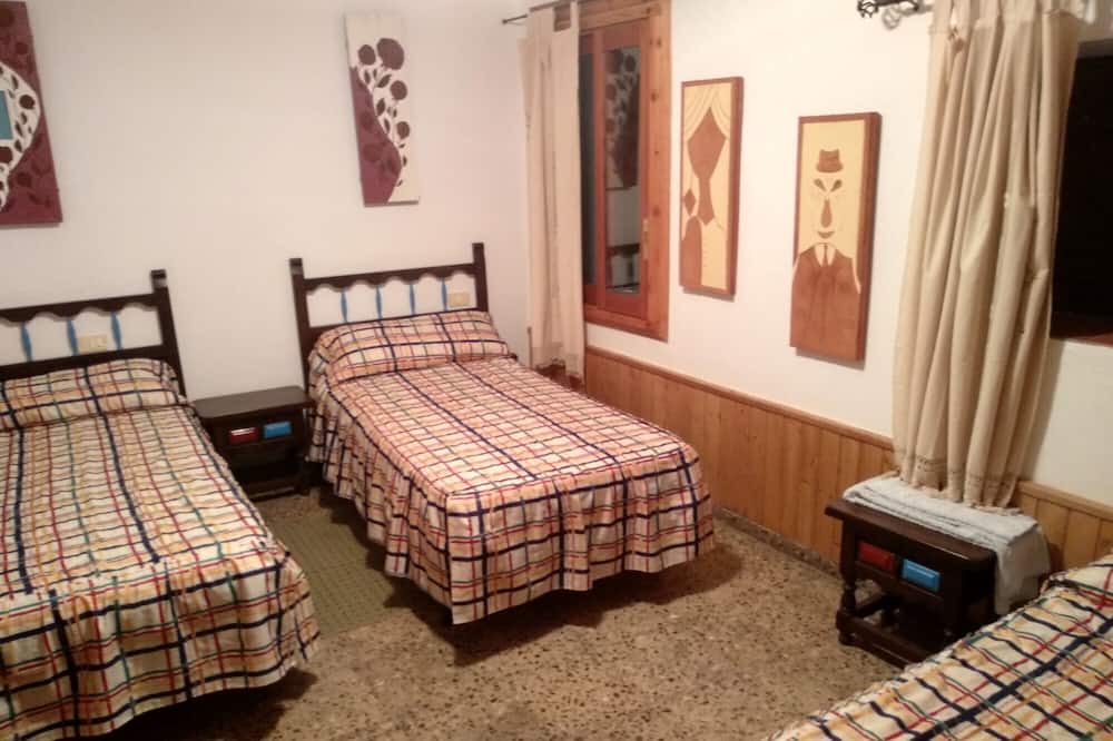 Photo of Bedroom in Mirambel