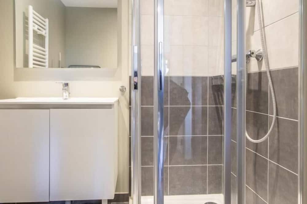 Photo of Bathroom in Chanaz