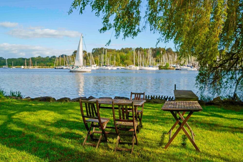 Photo of Outdoor in Beganne