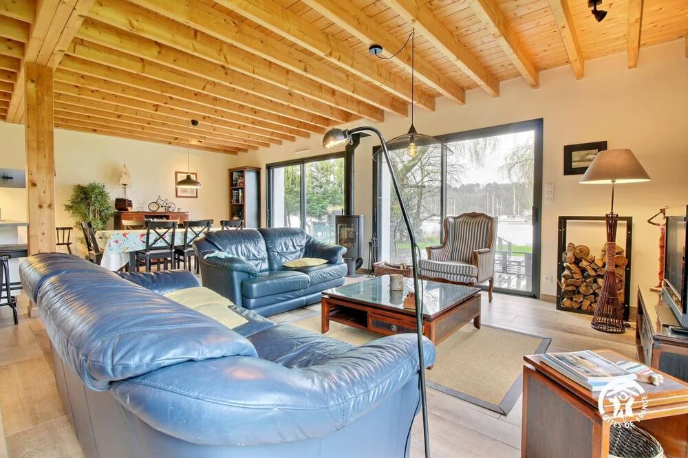 Photo of Livingroom in Beganne