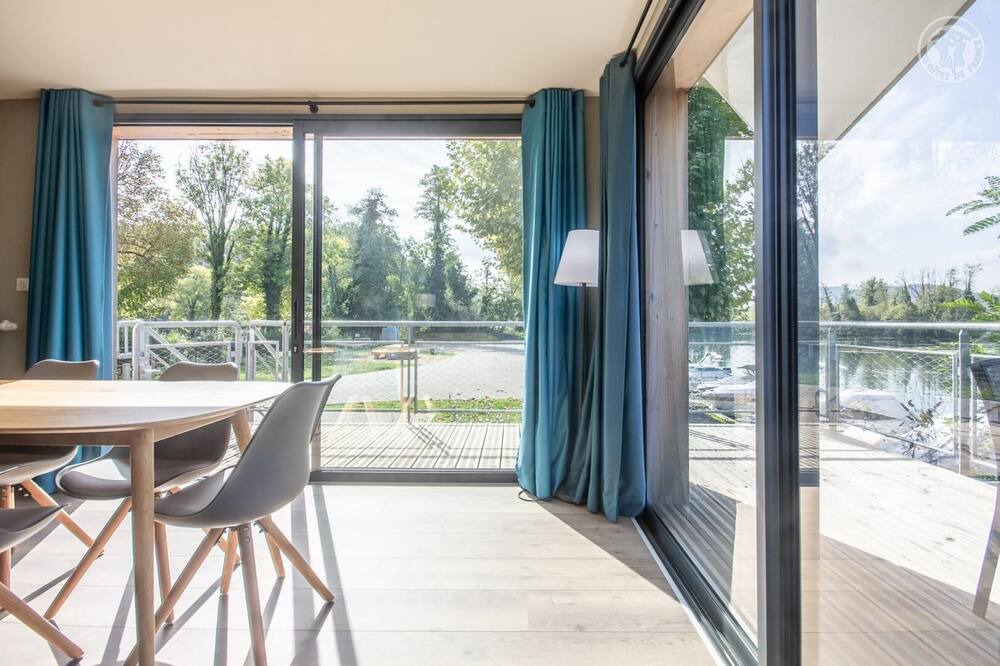 Photo of Others in Chanaz