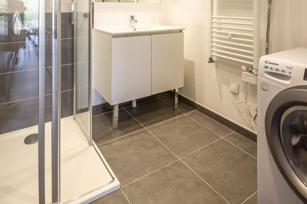 Photo of Bathroom in Chanaz