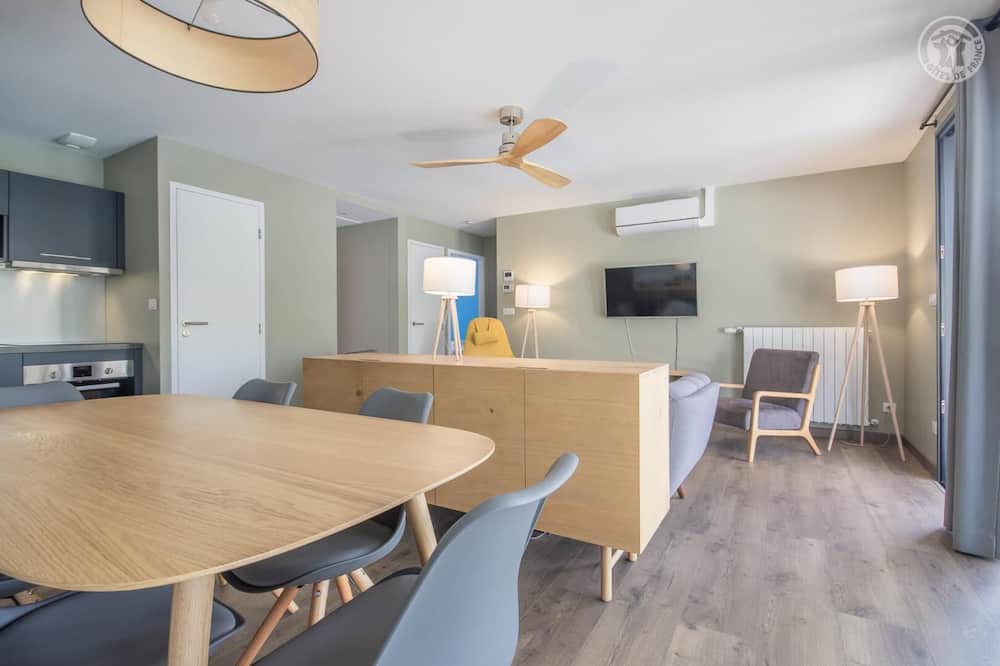 Photo of Others in Chanaz