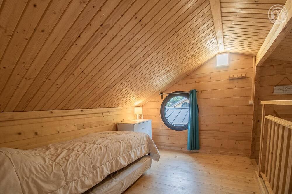 Photo of Bedroom in Chanaz