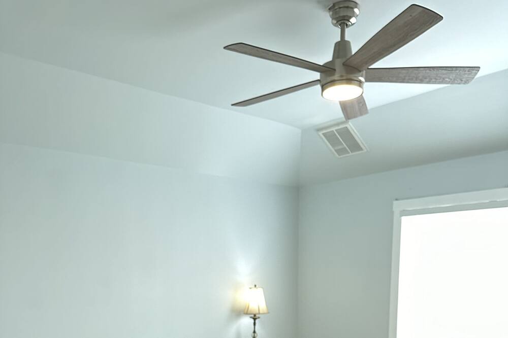 Photo of Bedroom in Brackettville