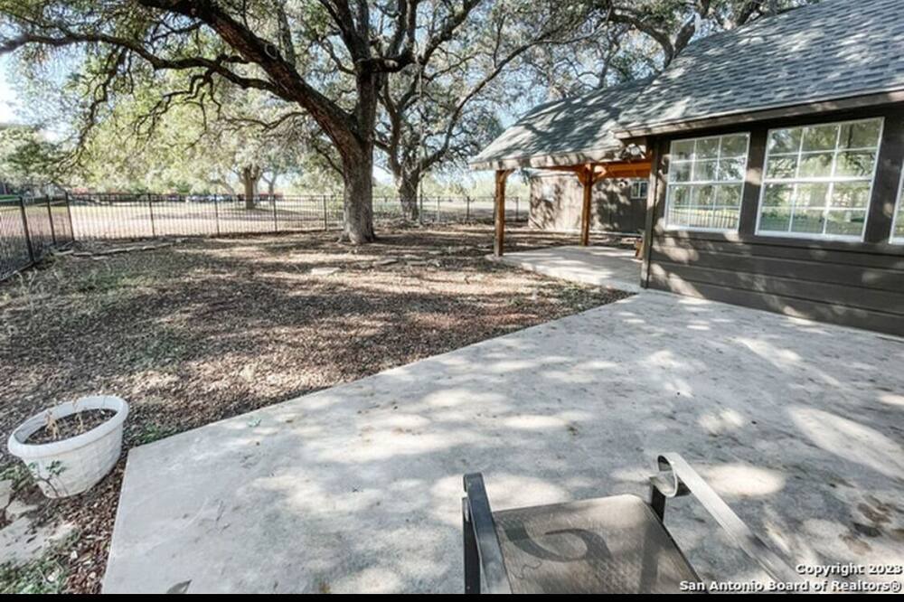 Photo of Outdoor in Brackettville