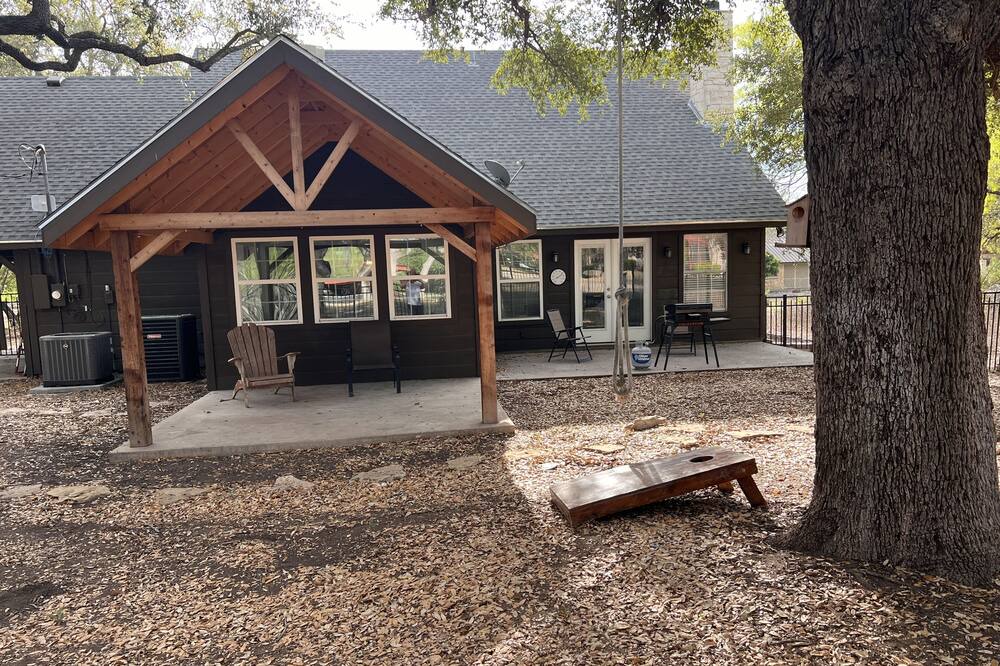 Photo of Outdoor in Brackettville