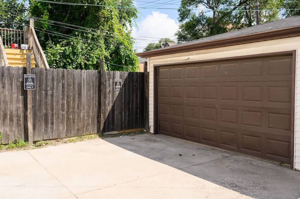 Photo of Outdoor in North Lawndale