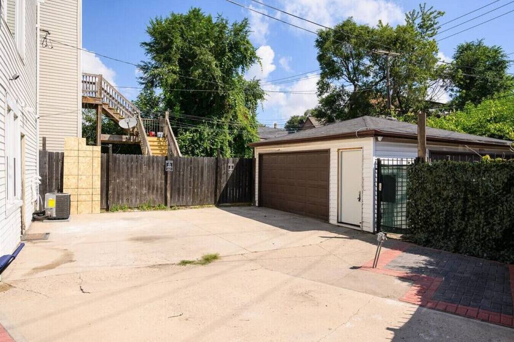 Photo of Outdoor in North Lawndale