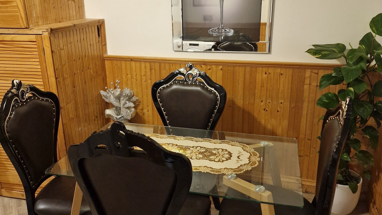 Photo of Livingroom in High Wycombe