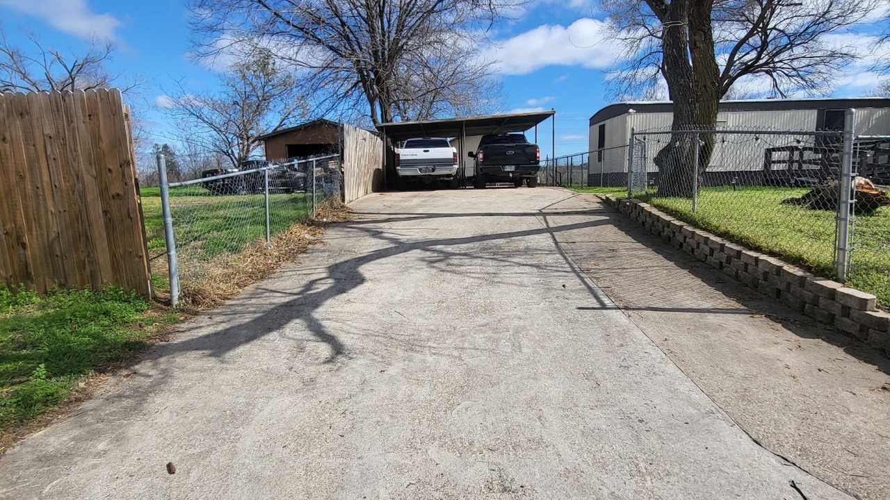 Photo of Outdoor in Del Valle