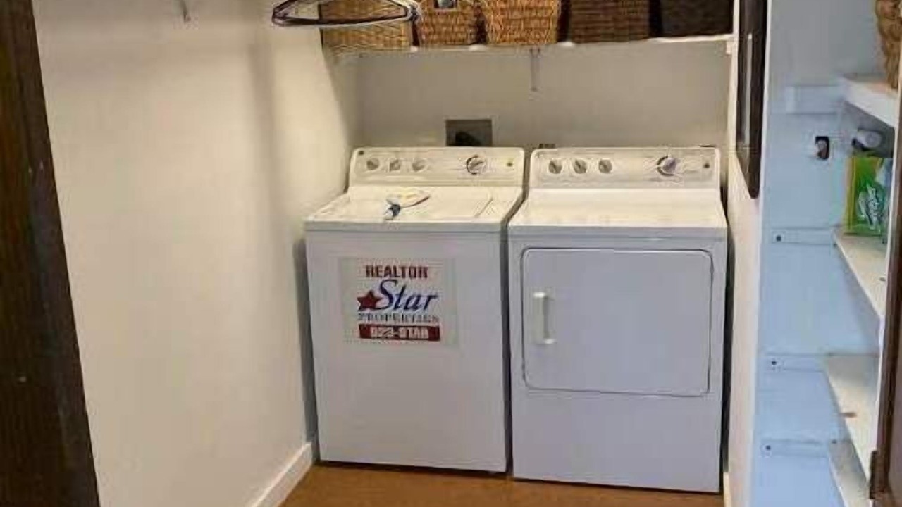 Photo of Kitchen in Pinecrest