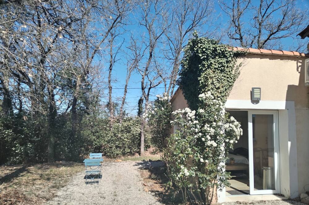 Photo of Outdoor in Saint-Maximin-la-Sainte-Baume