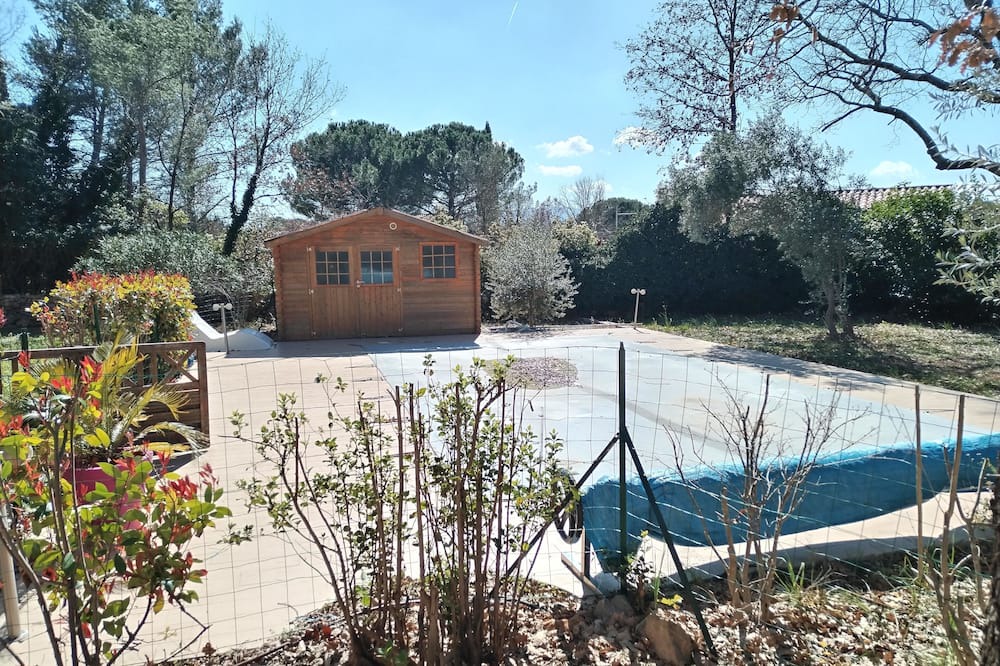 Photo of Outdoor in Saint-Maximin-la-Sainte-Baume