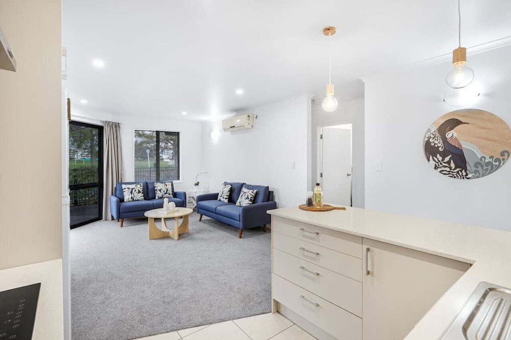 Photo of Others in Hamilton East