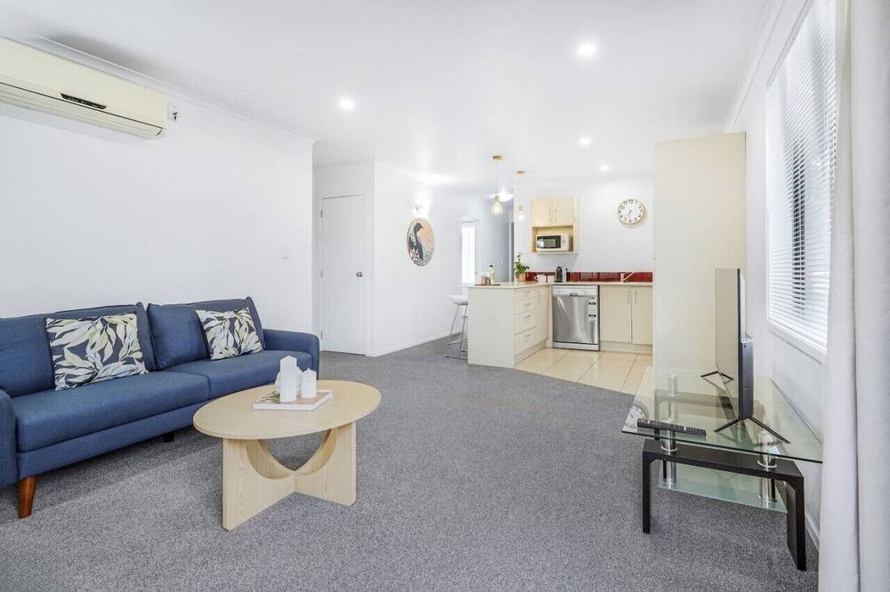 Photo of Others in Hamilton East