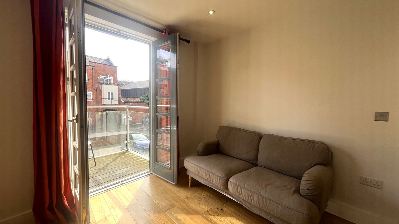 Photo of Livingroom in Redcliffe