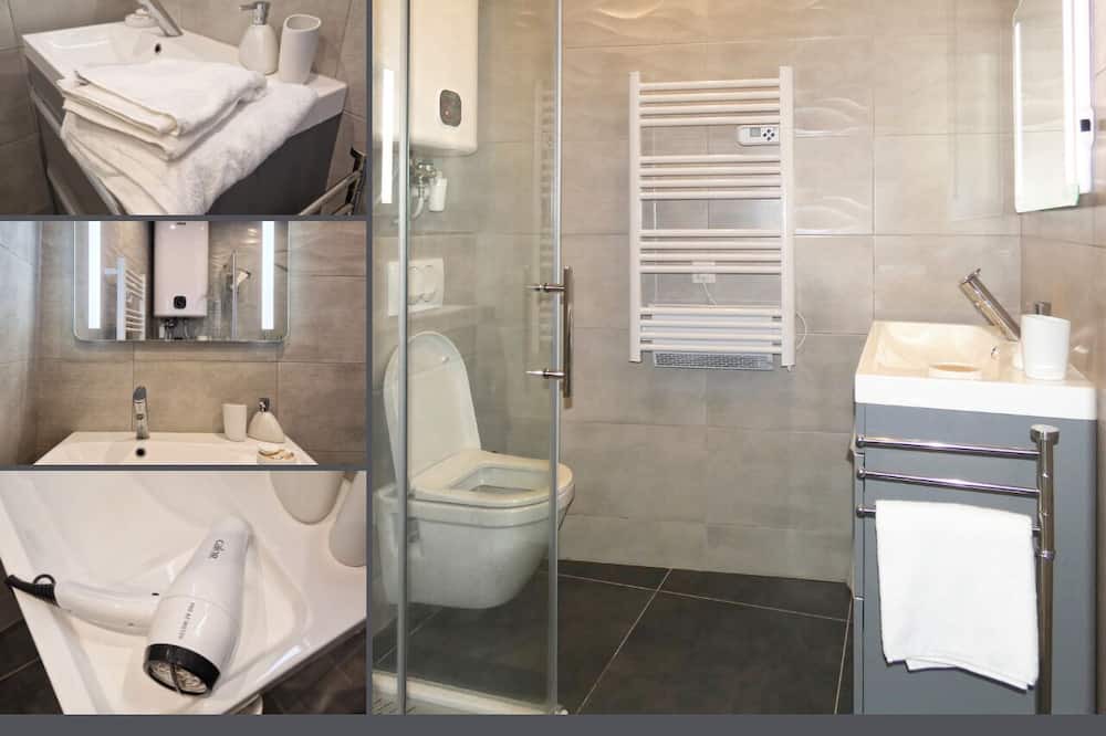 Photo of Bathroom in Lourdes