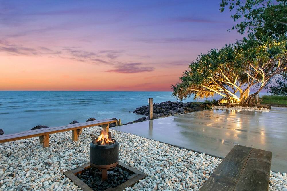 Photo of Outdoor in Traviston