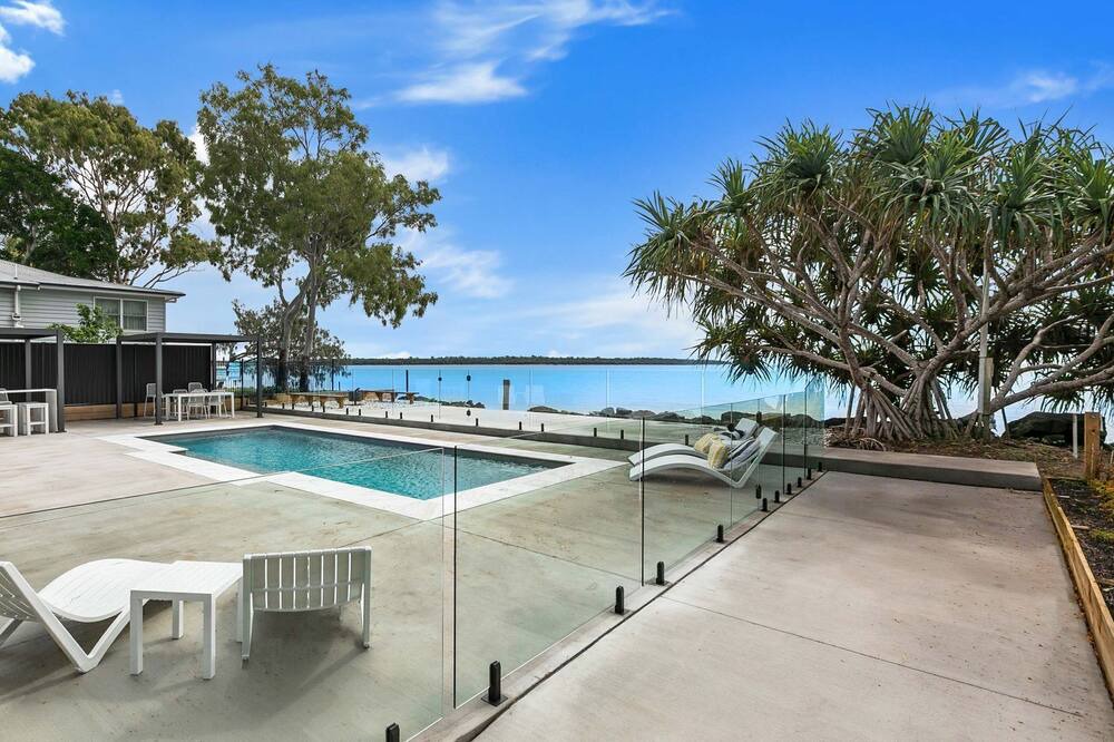 Photo of Outdoor in Traviston