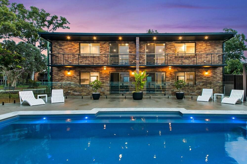 Photo of Outdoor in Traviston