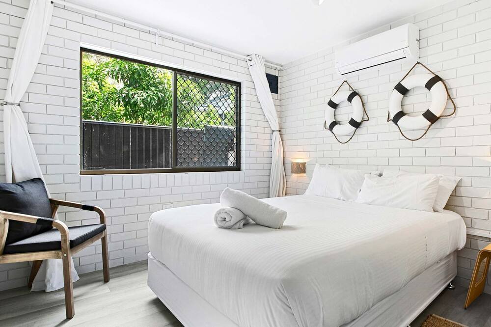 Photo of Bedroom in Traviston