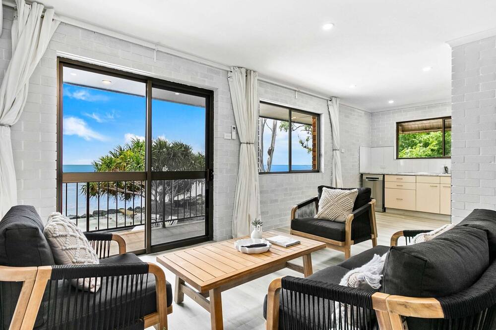 Photo of Livingroom in Traviston