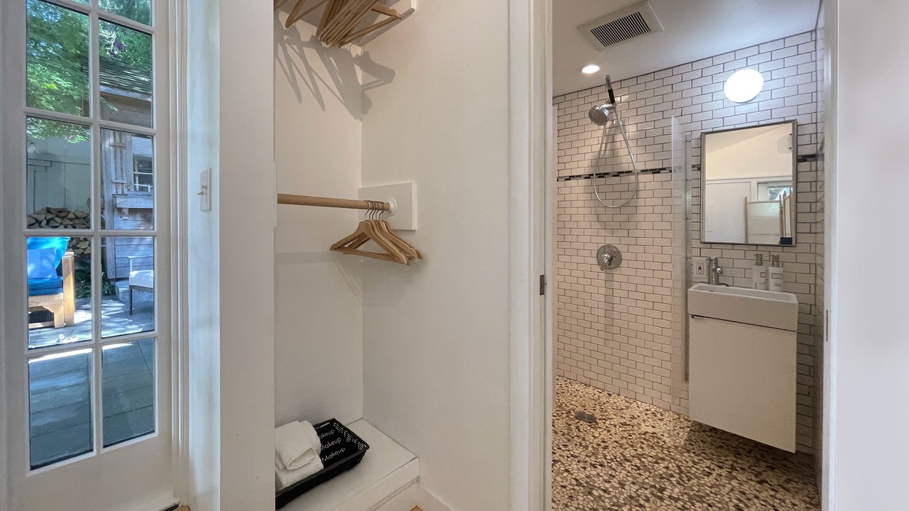 Photo of Others in Wallingford