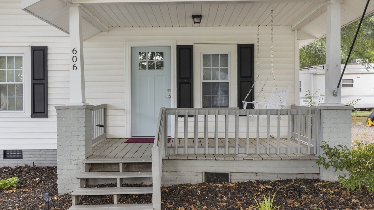 Photo of Outdoor in Greer