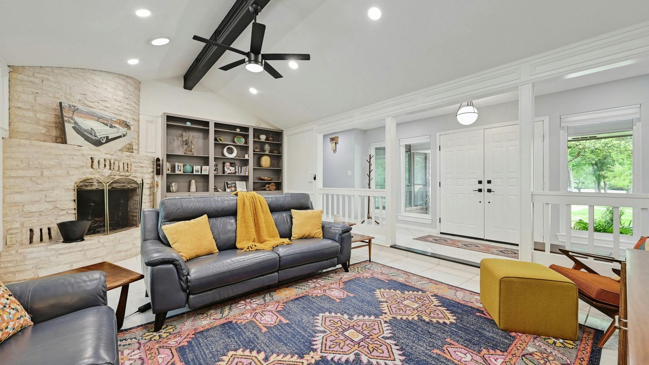 Photo of Livingroom in Manchaca