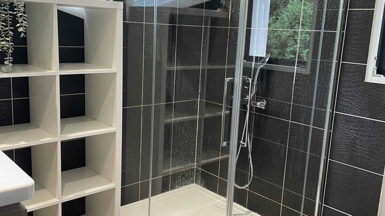 Photo of Bathroom in Vouzeron
