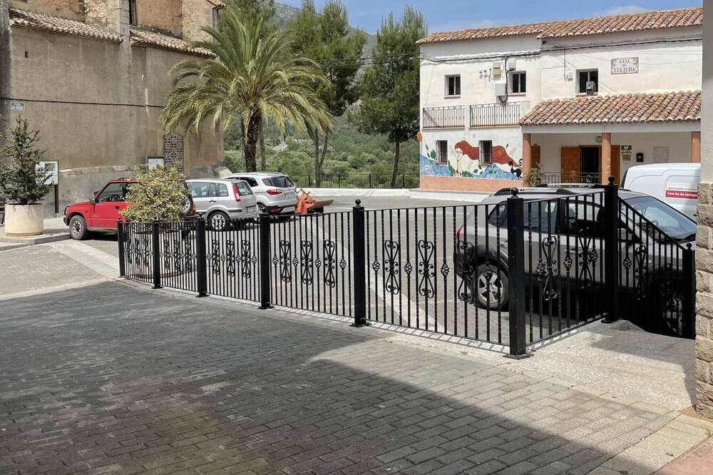 Photo of Outdoor in Cirat