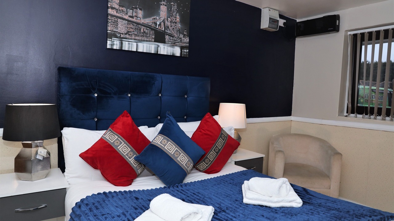 Photo of Others in Epping