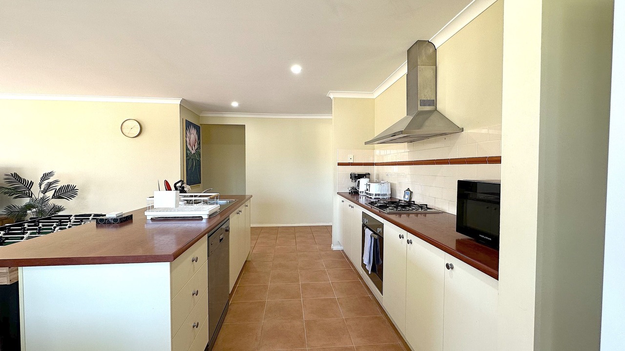 Photo of Kitchen in Point Cook