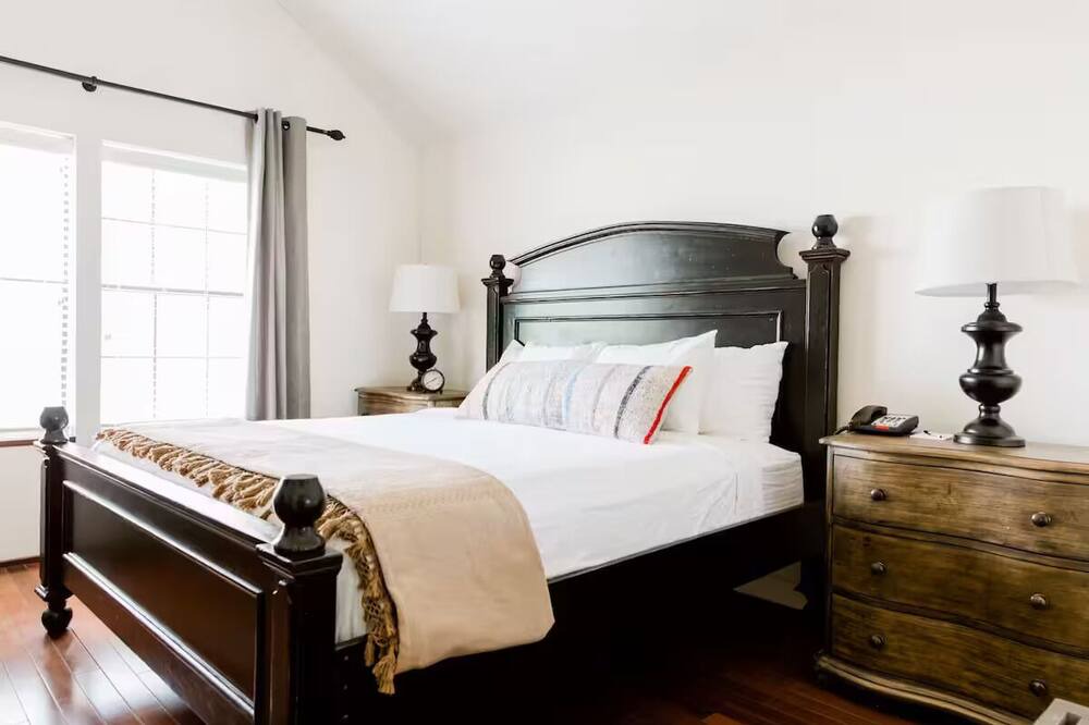 Photo of Bedroom in Castroville