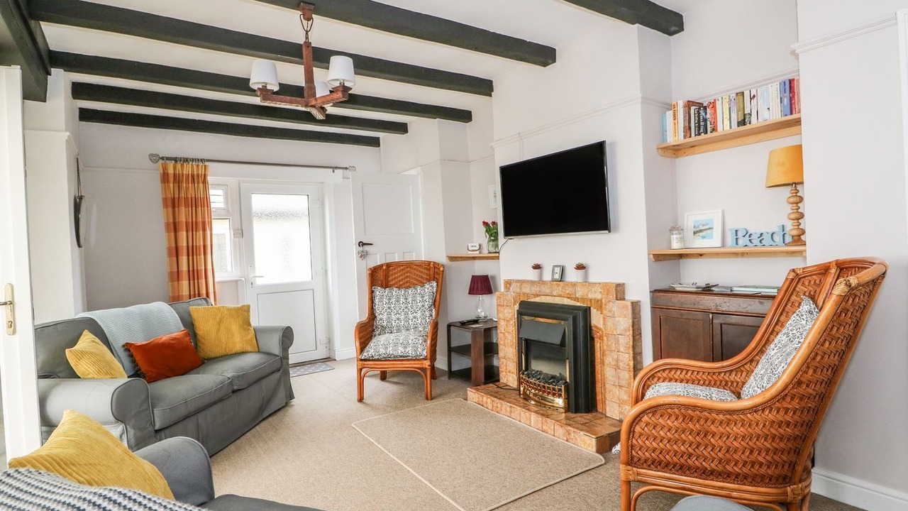 Photo of Livingroom in Anderby Creek