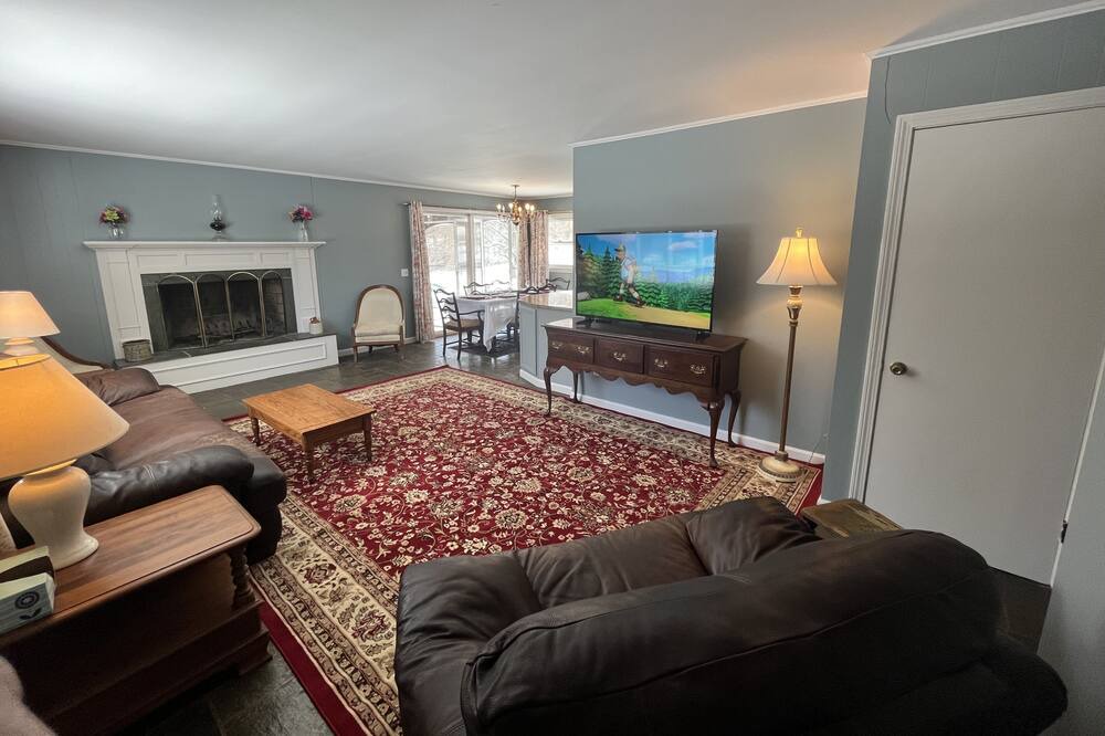 Photo of Livingroom in Johnsonville